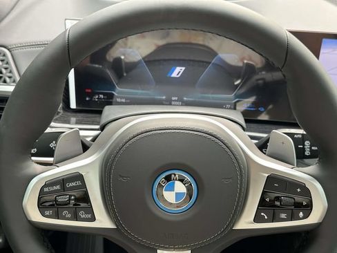 New 2026 BMW X5 xDrive50e w/ M Sport Package AWD/4WD image 15