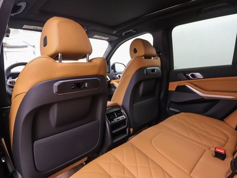 Used 2026 BMW X5 xDrive50e w/ M Sport Package image 20