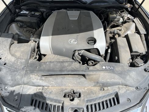 Used 2015 Lexus RC 350 w/ Navigation System Package RWD image 36