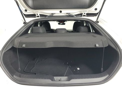 Used 2022 MAZDA MAZDA3 s FWD image 32