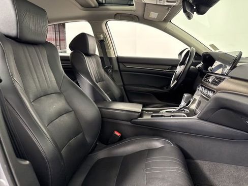 Used 2018 Honda Accord EX-L image 21