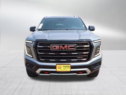 New 2026 GMC Yukon AT4 Ultimate w/ LPO, Floor Liner Package