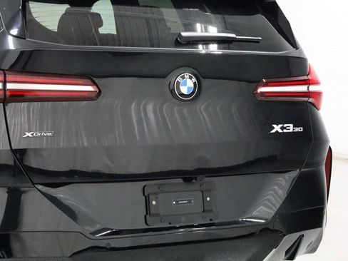Used 2025 BMW X3 xDrive30i w/ M Sport Package AWD/4WD image 8