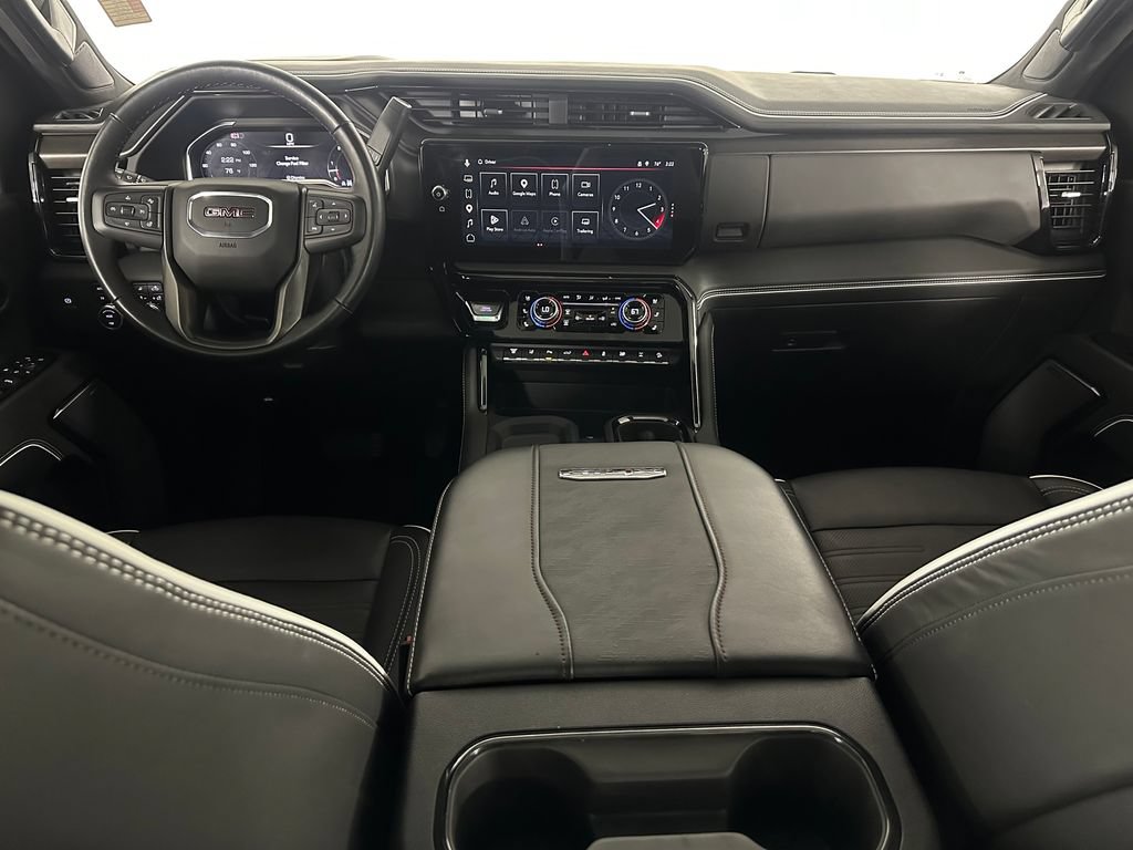 Used 2025 GMC Sierra 2500 AT4X AWD/4WD image 10