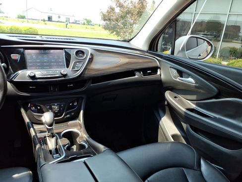 Used 2019 Buick Envision Essence FWD image 12