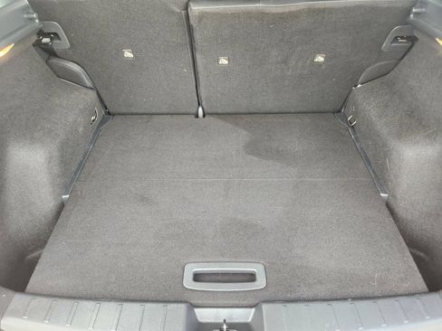 Certified 2025 Nissan Kicks SR FWD image 35