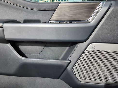 Used 2024 Ford F150 Lightning Lariat image 8