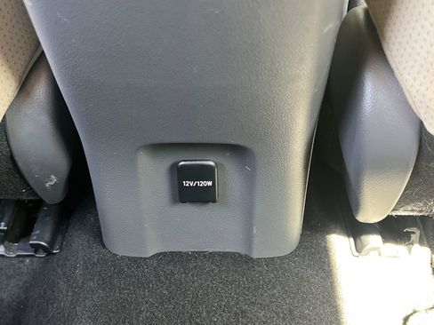 Used 2016 Toyota Prius Four FWD image 20