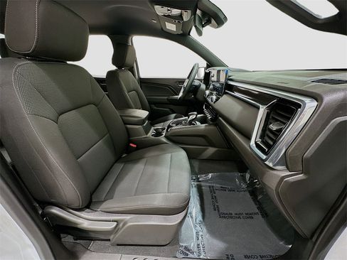 Used 2024 GMC Canyon Elevation w/ Convenience Package image 28