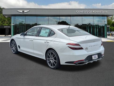 Used 2026 Genesis G70 2.5T image 5