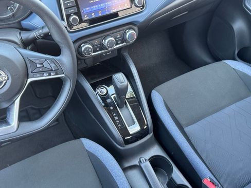 Used 2025 Nissan Versa SV FWD image 41