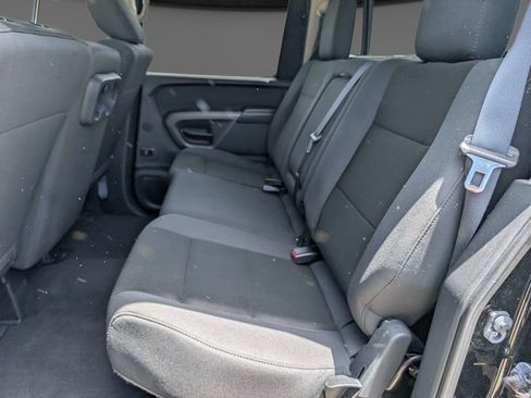 Used 2015 Nissan Titan PRO-4X AWD/4WD image 16