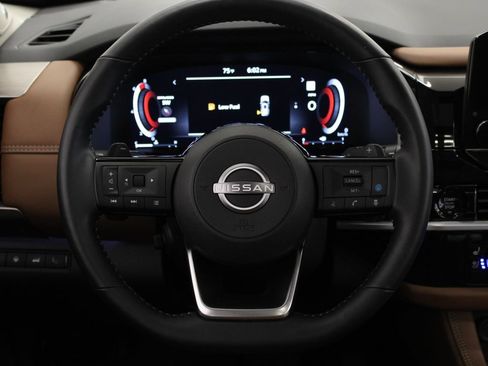 Used 2025 Nissan Pathfinder Platinum w/ Cargo Package FWD image 22