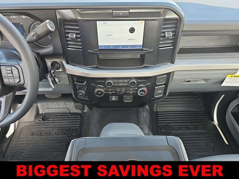 New 2025 Ford F250 XL w/ FX4 Off-Road Package image 18