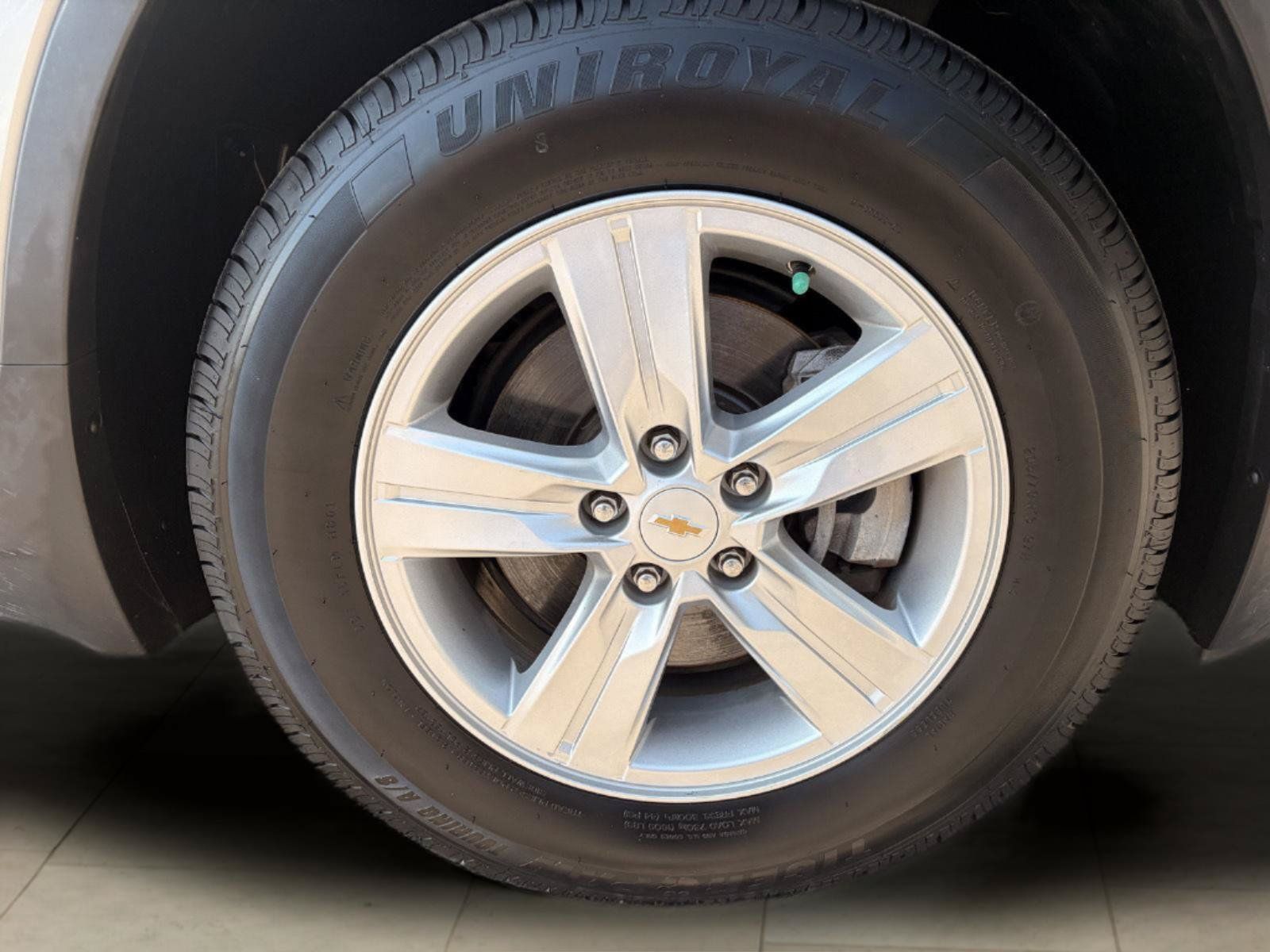 Used 2022 Chevrolet Trax LS w/ Tint and Cruise Package FWD image 16