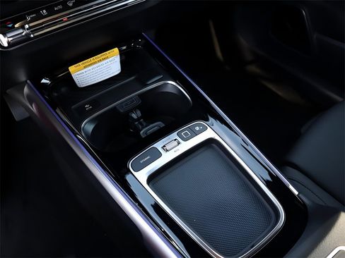 New 2026 Mercedes-Benz GLB 250 4MATIC image 40