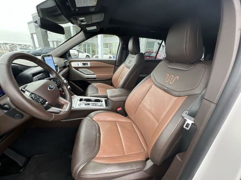 Used 2023 Ford Explorer King Ranch w/ Technology Package image 20