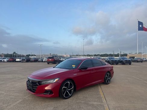 Used 2022 Honda Accord Sport image 9