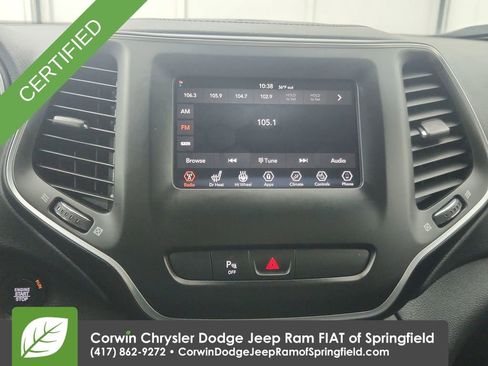 Used 2019 Jeep Cherokee Latitude Plus image 16