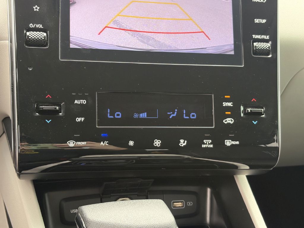 Certified 2024 Hyundai Tucson SEL FWD image 28