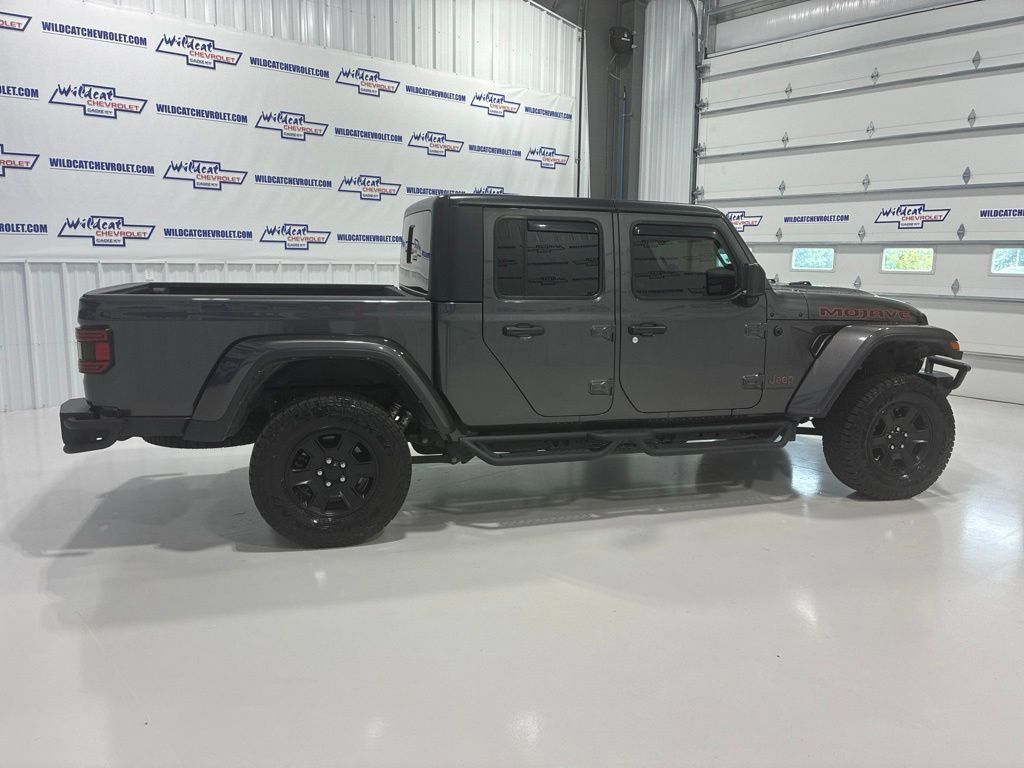 Used 2023 Jeep Gladiator Mojave w/ Cold Weather Group AWD/4WD image 10