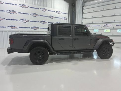 Used 2023 Jeep Gladiator Mojave w/ Cold Weather Group AWD/4WD image 10