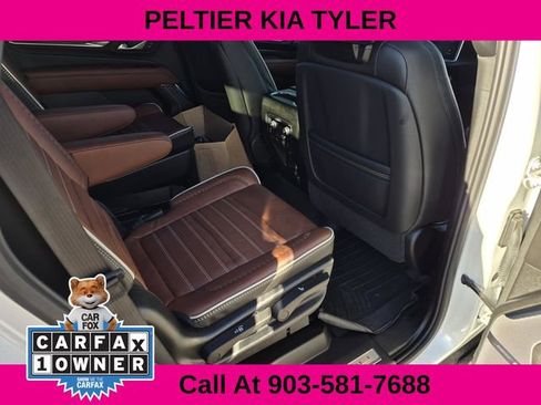 Used 2023 GMC Yukon Denali Ultimate image 22