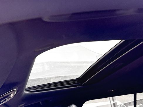 Used 2024 Jeep Grand Cherokee Altitude image 22