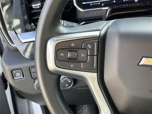 Used 2024 Chevrolet Silverado 2500 LT image 27