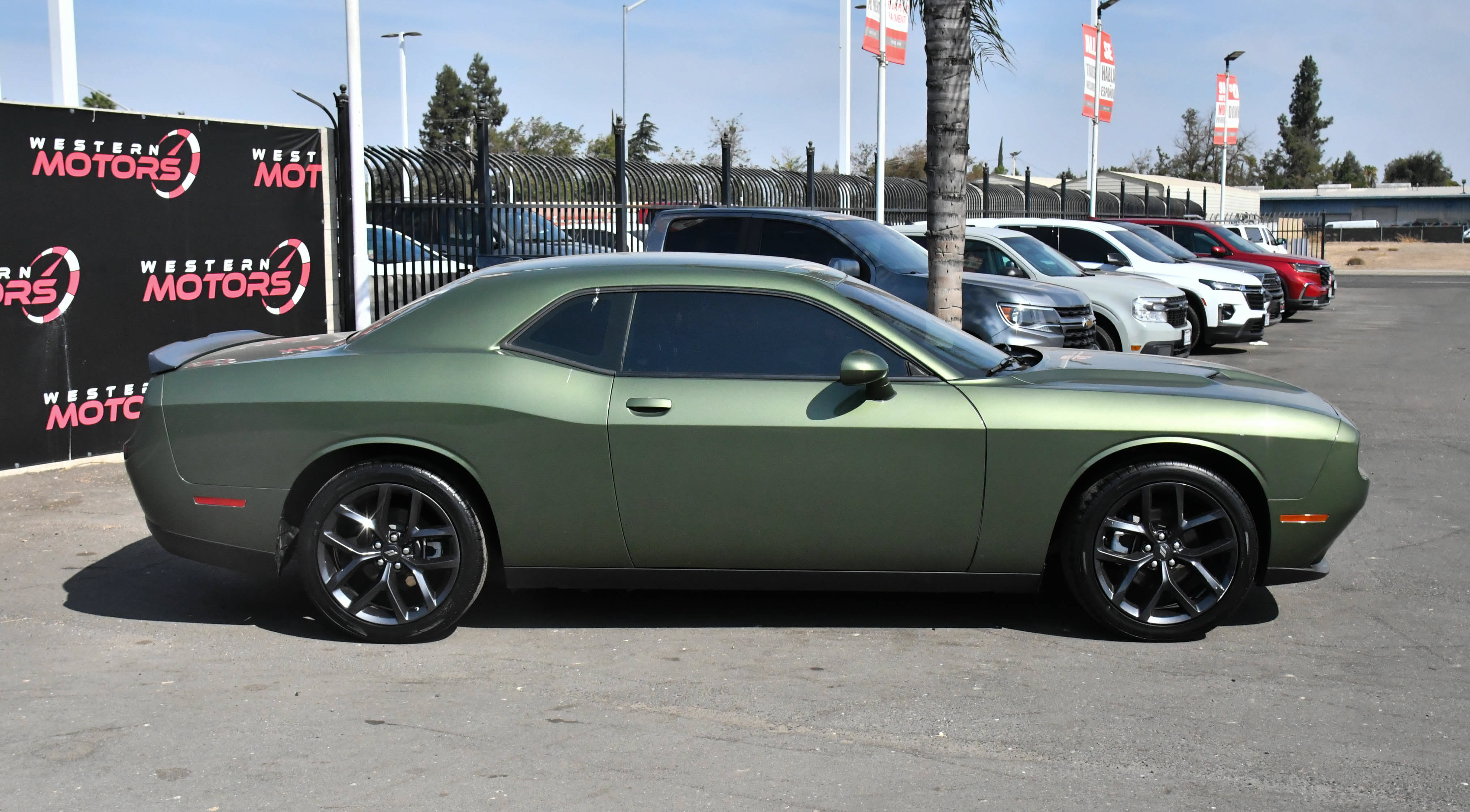 Used 2022 Dodge Challenger SXT w/ Blacktop Package RWD image 9