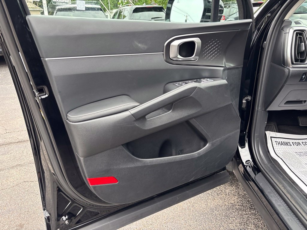 Certified 2026 Kia Sorento S FWD image 22