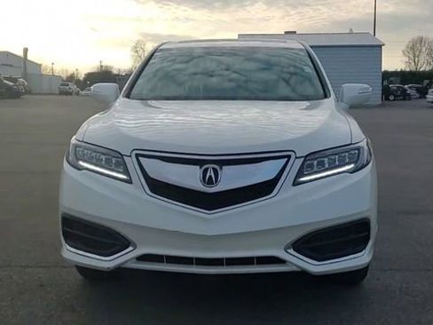 Used 2018 Acura RDX AWD image 3
