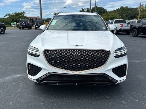 Used 2022 Genesis GV70 2.5T w/ Sport Prestige Package AWD/4WD image 2
