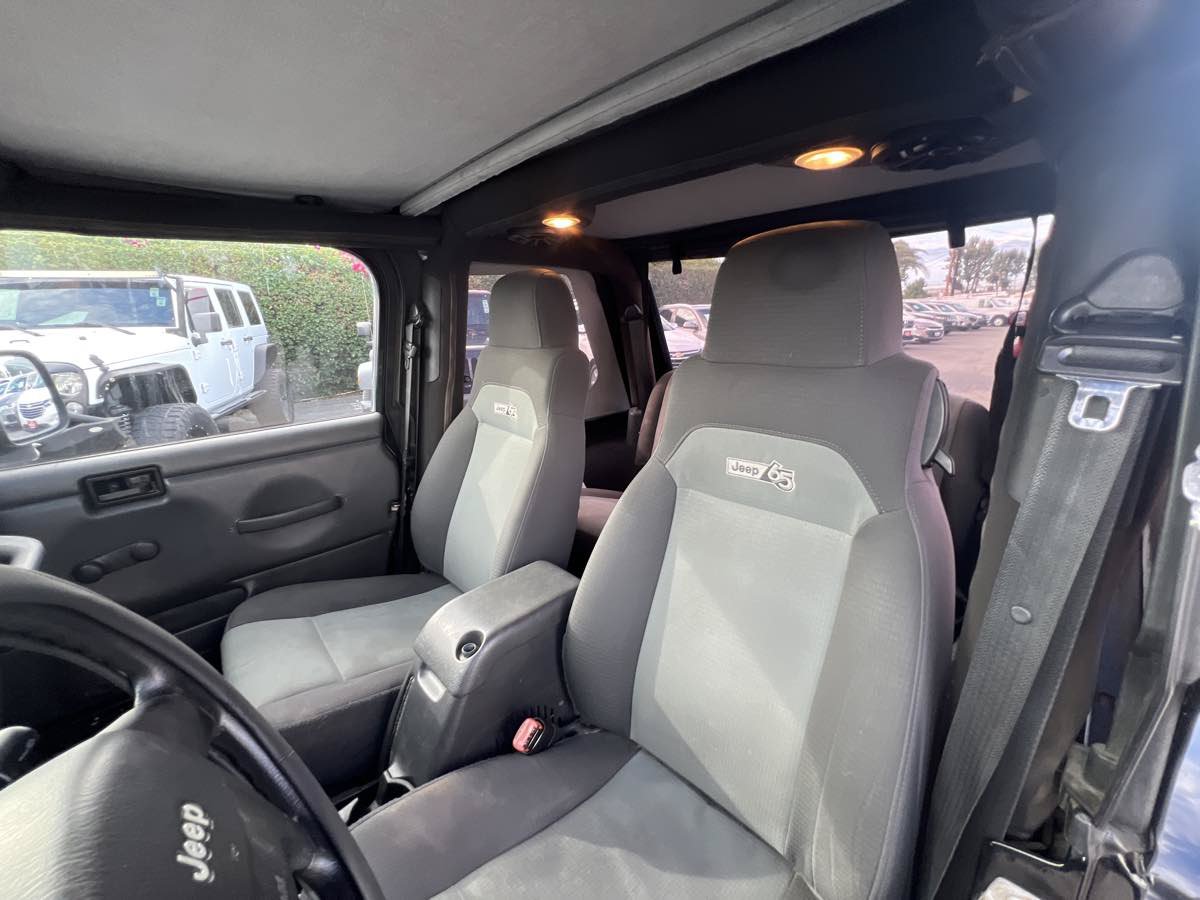 Used 2006 Jeep Wrangler X w/ Jeep 65th Anniversary Edition AWD/4WD image 14