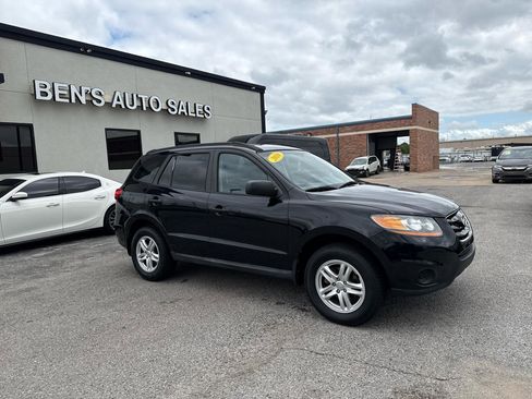 Used 2010 Hyundai Santa Fe GLS FWD image 4