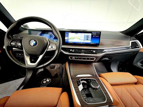 Certified 2024 BMW X5 xDrive40i w/ Premium Package AWD/4WD image 15