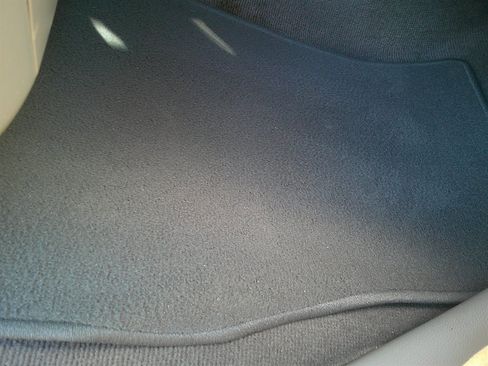 Used 2014 Ford Expedition Limited image 19