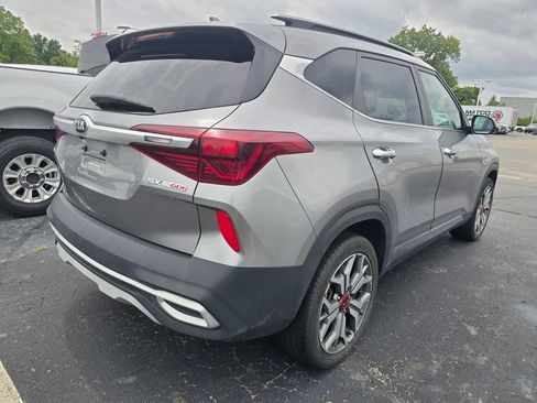 Used 2021 Kia Seltos SX w/ SX Sunroof Package AWD/4WD image 7