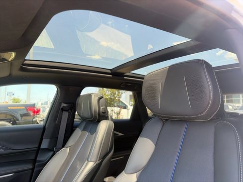 Used 2024 Cadillac Lyriq Luxury RWD image 21