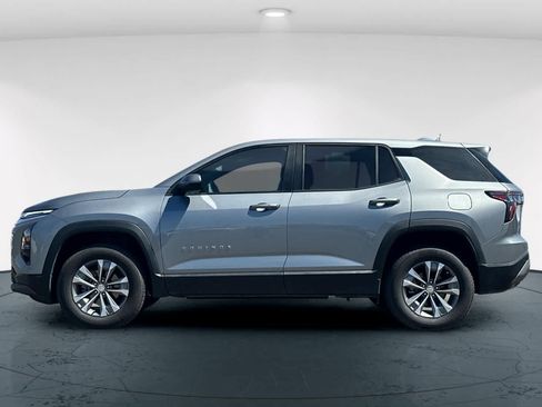 Used 2026 Chevrolet Equinox LT w/ Convenience Package II AWD/4WD image 9