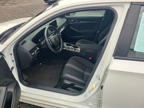 Used 2023 Honda Civic Sport image 13