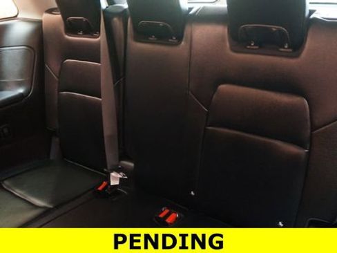 Certified 2023 Nissan Pathfinder SL AWD/4WD image 39