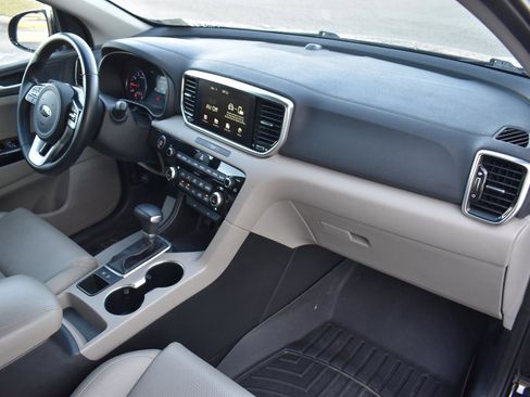 Used 2022 Kia Sportage EX image 65
