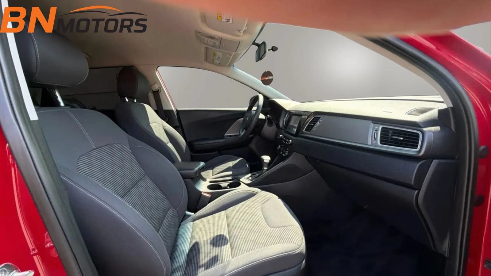Used 2018 Kia Niro LX FWD image 14
