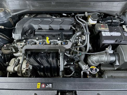 Used 2022 Hyundai Venue SEL w/ Cargo Package image 33