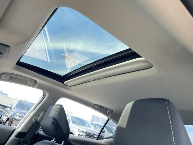 Used 2020 Nissan Altima 2.5 SV FWD image 18