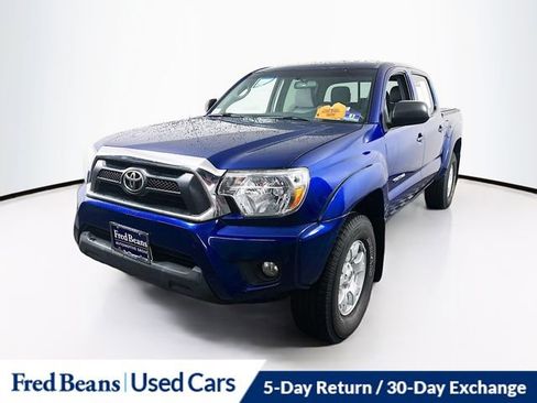 Used 2015 Toyota Tacoma 4x4 Double Cab image 3