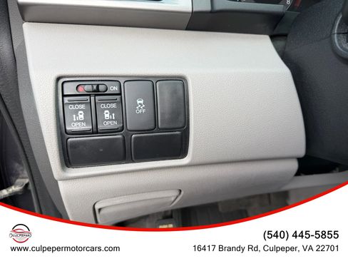 Used 2016 Honda Odyssey SE image 21