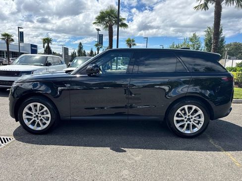 New 2026 Land Rover Range Rover Sport SE AWD/4WD image 2