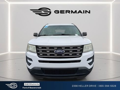 Used 2016 Ford Explorer FWD image 3